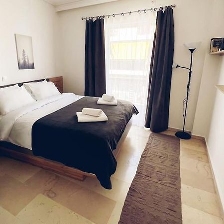 Minimal 3Br Apartment In Aten Exteriör bild