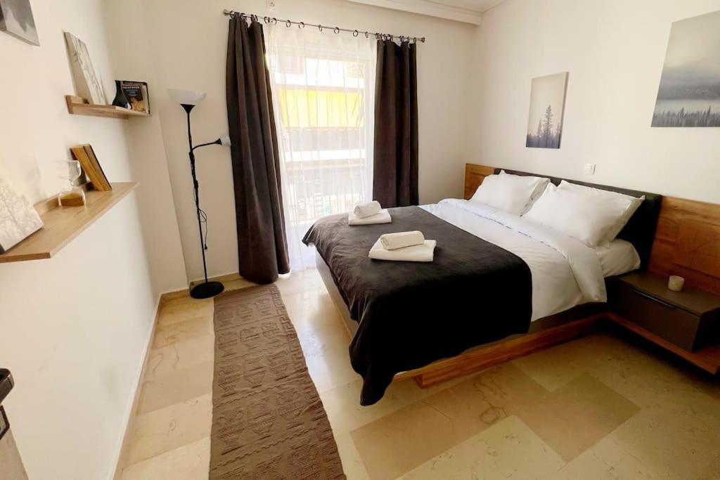 Minimal 3Br Apartment In Aten Exteriör bild